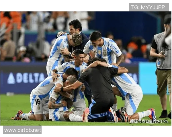 世界杯预选赛阿根廷迪马利亚助攻劳塔罗扳平乌拉圭